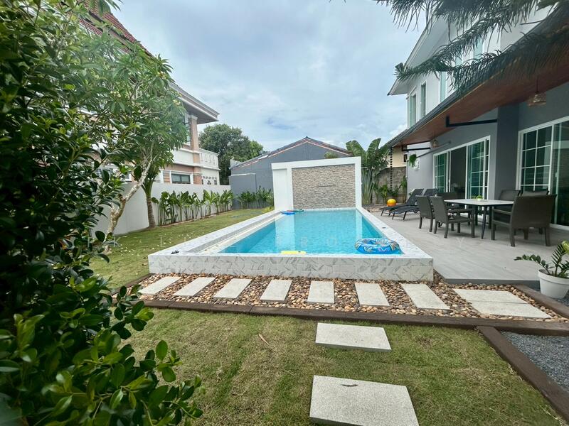 2R0035 Pool villa for rent 4 bedroom 3 bathroom 80,000/month at cherngtalay have fully furnished, ภูเก็ต, เชิงทะเล, ถลาง, ภูเก็ต, 300 ตร.ม., วิลล่า ให้เช่า, โดย PK Life Property, 60218868 - DDproperty.com