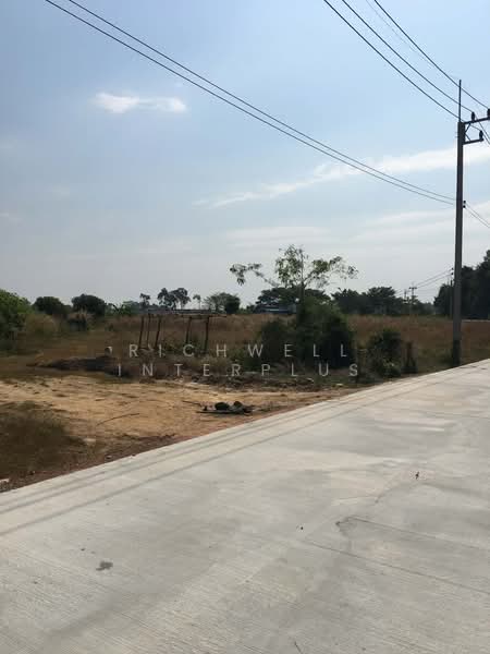 Land for sale in Hua Wa, 1 rai, concrete road frontage, suitable for gardening,, Prachin Buri, Hua Wa, Sri Maha Pho, Prachin Buri, , 2,552 sqm, Land For Sale, by RICHWELL INTERPLUS, 60219374 - DDproperty.com