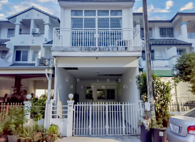 ขาย - ทาวน์เฮ้าส์ 3.5 ชั้น หมู่บ้าน มนเทียรทิพย์ คู้บอน 27 ทำเลดี, กรุงเทพ