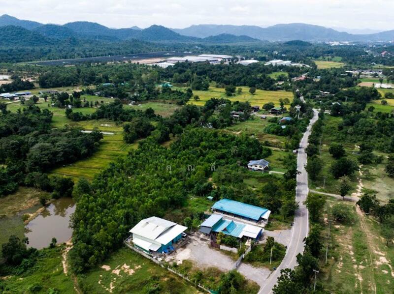 ขาย - พื้นที่สีม่วง ! ขายที่ดิน 7-0-61 ไร่ ต.หนองชุมพล อ.เขาย้อย จ.เพชรบุรี ! เหมาะสำหรับโรงงาน, เพชรบุรี