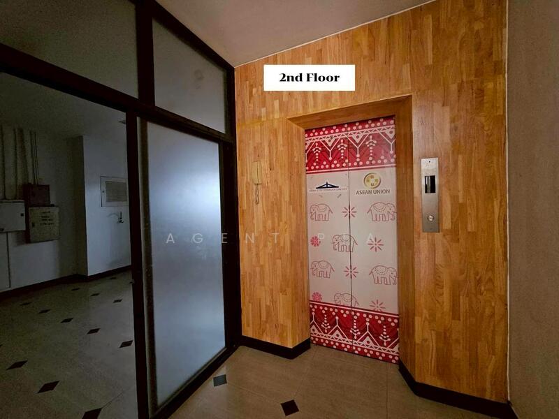 ให้เช่า - ให้เช่าอาคารสำนักงาน 7 ชั้น มีลิฟต์ ถนน ศรีนครินทร์ (SPSP630), กรุงเทพ