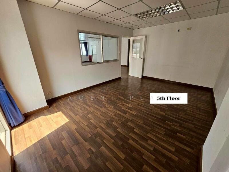 ให้เช่า - ให้เช่าอาคารสำนักงาน 7 ชั้น มีลิฟต์ ถนน ศรีนครินทร์ (SPSP630), กรุงเทพ