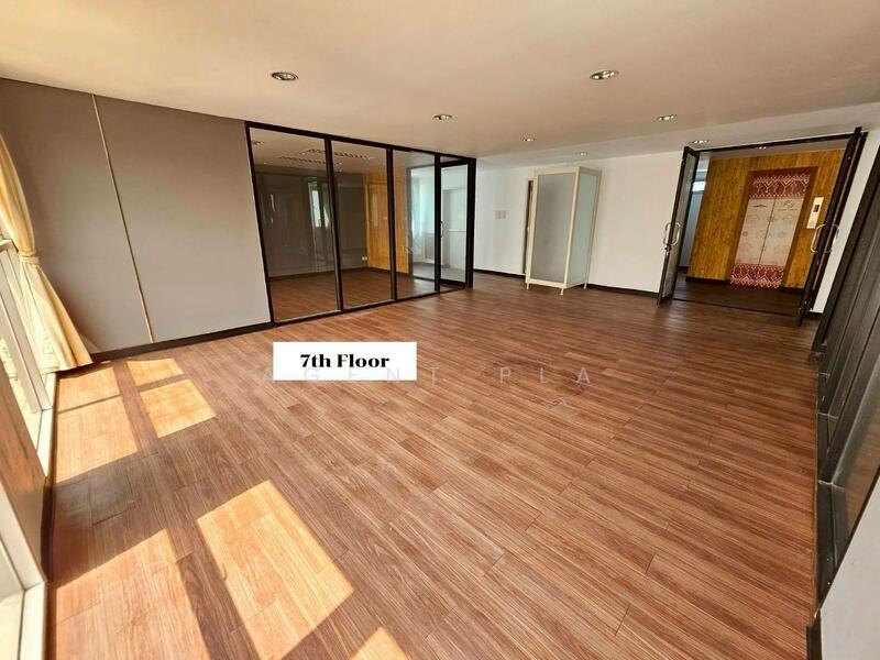 ให้เช่า - ให้เช่าอาคารสำนักงาน 7 ชั้น มีลิฟต์ ถนน ศรีนครินทร์ (SPSP630), กรุงเทพ