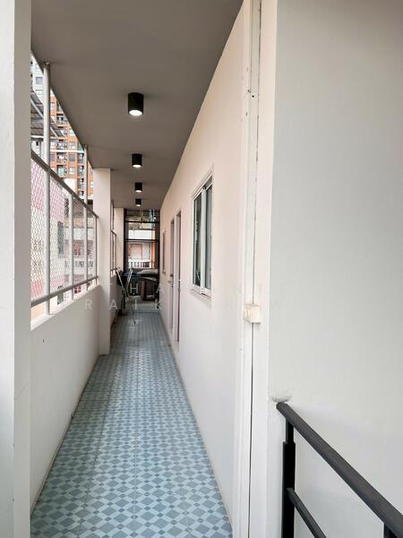 ขาย - ขายอพาร์ตเมนต์พร้อมดำเนินกิจการต่อได้ทันที ซอยจรัญสนิทวงศ์ 44, กรุงเทพ