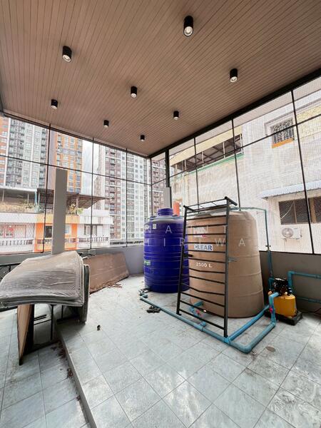 ขาย - ขายอพาร์ตเมนต์พร้อมดำเนินกิจการต่อได้ทันที ซอยจรัญสนิทวงศ์ 44, กรุงเทพ