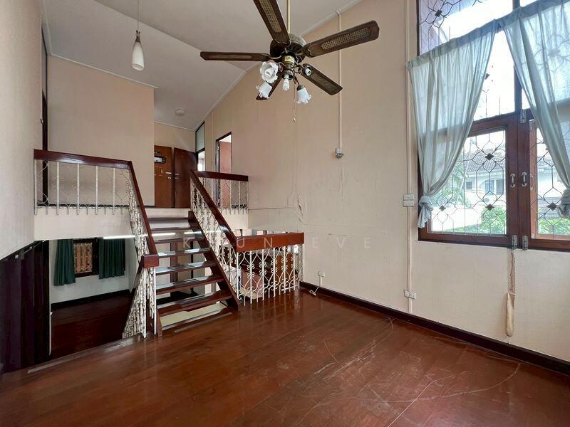 For Rent - House for rent in Sukhumvit 71 Pridi Banomyong 26 Company registration allowed ( SPSEVE1353 ), Bangkok