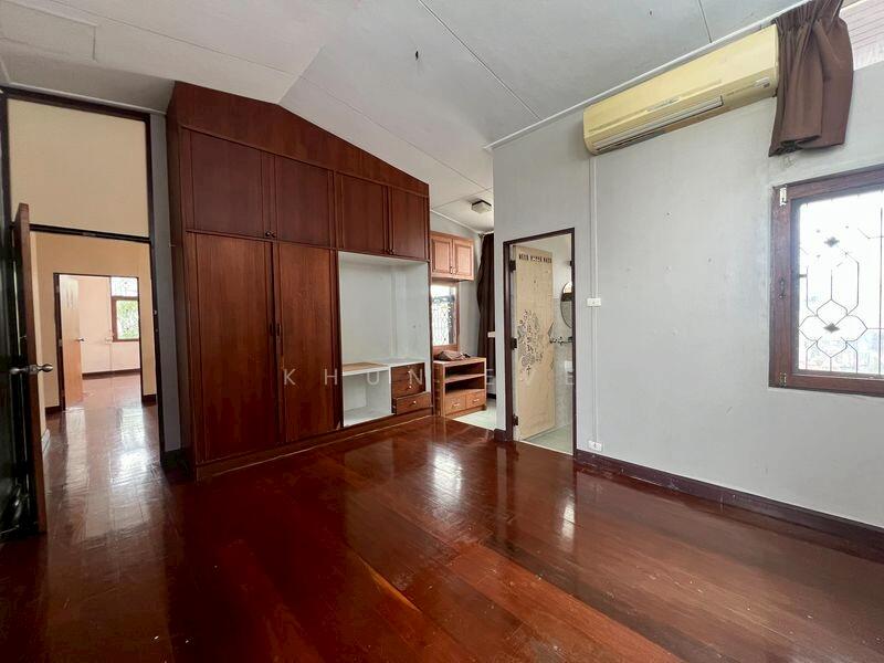 For Rent - House for rent in Sukhumvit 71 Pridi Banomyong 26 Company registration allowed ( SPSEVE1353 ), Bangkok