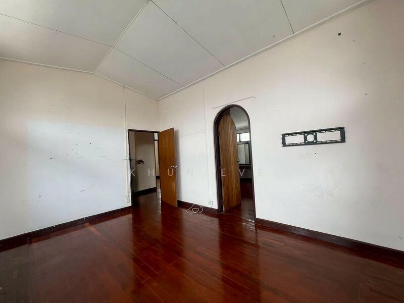 For Rent - House for rent in Sukhumvit 71 Pridi Banomyong 26 Company registration allowed ( SPSEVE1353 ), Bangkok