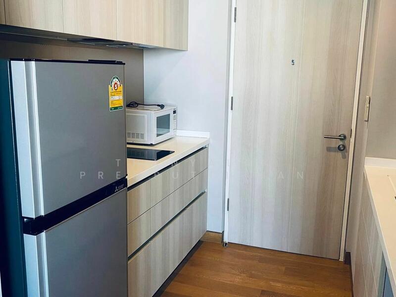 The Lumpini 24, Bangkok, Sukhumvit 24 Road, Khong Tan, Khlong Toei, Bangkok, 2 Bedrooms, 56 sqm, Condo For Rent, by Thanyalak Premputtiphan, 60220500 - DDproperty.com