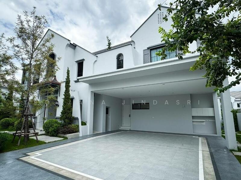 Nantawan Rama 9 - New Krungthepkreetha, Bangkok, Saphan Sung, Saphan Sung, Bangkok, 4 Bedrooms, 384 sqm, Single Detached House For Rent, by Rojjana Jindasri, 60220972 - DDproperty.com