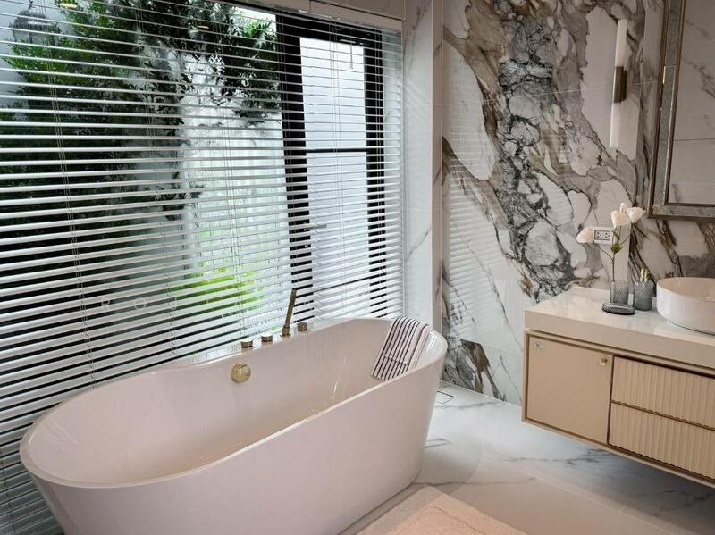 Nantawan Rama 9 - New Krungthepkreetha, Bangkok, Saphan Sung, Saphan Sung, Bangkok, 4 Bedrooms, 384 sqm, Single Detached House For Rent, by Rojjana Jindasri, 60220972 - DDproperty.com