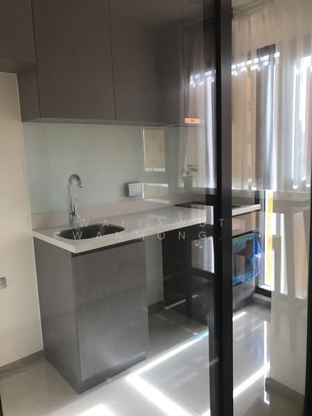 Rhythm Sukhumvit 36-38, Bangkok, 55 Soi Sukhumvit 36, Sukhumvit Road, Phra Kanong, Khlong Toei, Bangkok, 1 Bedroom, 34 sqm, Condo For Rent, by Waiyawut Kwanmongkhol, 60221087 - DDproperty.com