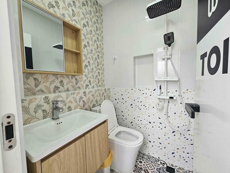 ให้เช่า - Nakarin Garden Village : หมู่บ้านนครินทร์การ์เด้น, กรุงเทพ