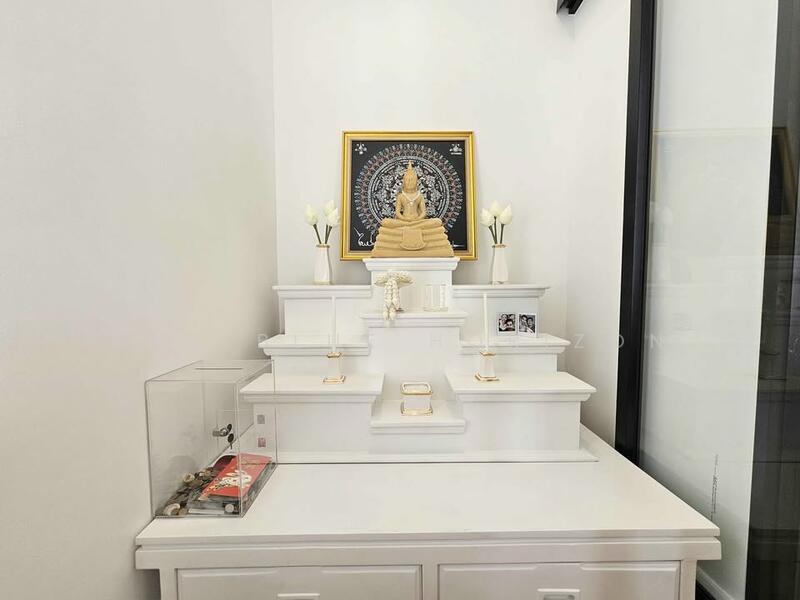 ให้เช่า - Nakarin Garden Village : หมู่บ้านนครินทร์การ์เด้น, กรุงเทพ