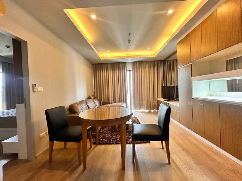 Noble Refine, Bangkok, Soi Sukhumvit 26, Sukhumvit Road, Khong Tan, Khlong Toei, Bangkok, 1 Bedroom, 52 sqm, Condo For Rent, by Komkrit Arunvessased , 60221724 - DDproperty.com