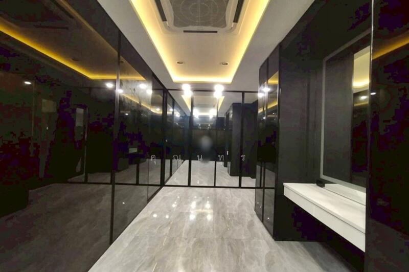 ขายบ้านเดี่ยว 3ชั้น 100ตร.ว. ลาดพร้าว 71 สังคมสงเคราะห์ 16, Bangkok, Lat Phrao, Lat Phrao, Bangkok, 3 Bedrooms, 800 sqm, Single Detached House For Sale, by คุณนทร, 60221842 - DDproperty.com