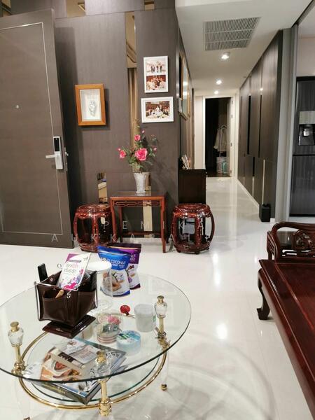 The Bangkok Sathorn : เดอะ แบงค็อก สาทร, กรุงเทพ, 111 ถนนสาทรใต้, ยานนาวา, สาทร, กรุงเทพ, 120 ตร.ม., คอนโด ขาย, โดย Pemika Aukkaraleekul, 60222103 - DDproperty.com