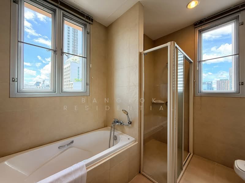 Grand Mercure Bangkok Asoke Residence, Bangkok, 50 5 Soi Sukhumvit 19, Khlong Tan Nua, Watthana, Bangkok, 3 Bedrooms, 220 sqm, Apartment For Rent, by Bangkok Residential, 60222343 - DDproperty.com