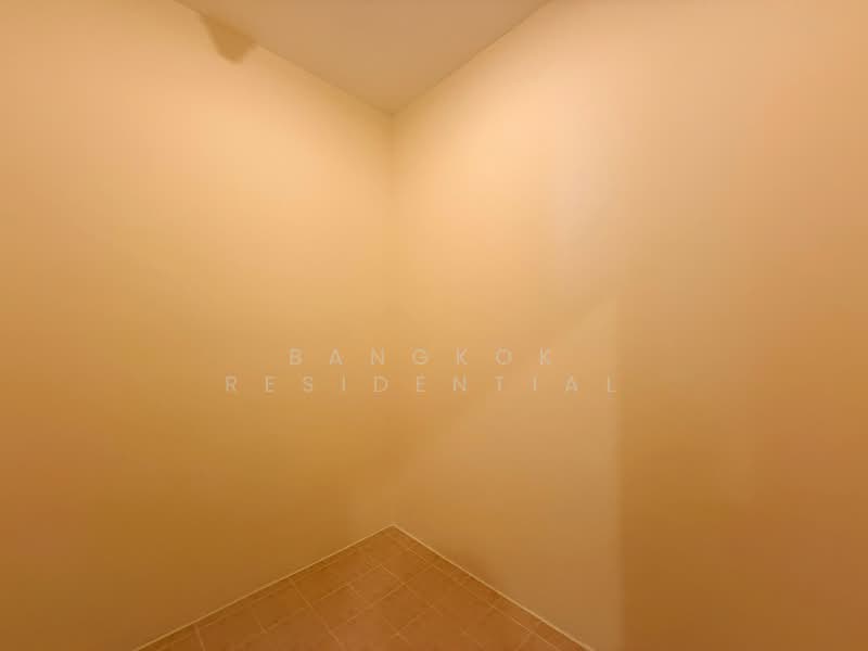 Grand Mercure Bangkok Asoke Residence, Bangkok, 50 5 Soi Sukhumvit 19, Khlong Tan Nua, Watthana, Bangkok, 3 Bedrooms, 220 sqm, Apartment For Rent, by Bangkok Residential, 60222343 - DDproperty.com