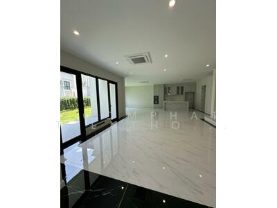 ขาย - CINQ ROYAL Krungthep Kreetha : แซงค์ รอยัล กรุงเทพกรีฑา, กรุงเทพ