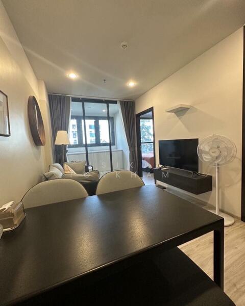 XT Huaikhwang, Bangkok, 244 Ratchadaphisek Road, Huai Khwang, Huai Khwang, Bangkok, 1 Bedroom, 35 sqm, Condo For Rent, by Isika Tonkham, 60222480 - DDproperty.com