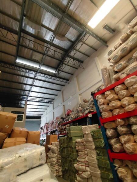 ขาย - โกดังพร้อมสำนักงานท้ายบ้าน สมุทรปราการ, สมุทรปราการ