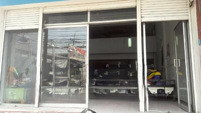 ขาย - ขายอาคารพาณิชย์ 5 ชั้น ทำเลทอง บูรพาซิตี้ บางนา-ตราด กม.42 (ติดร้านทองแม่ศรี), ฉะเชิงเทรา