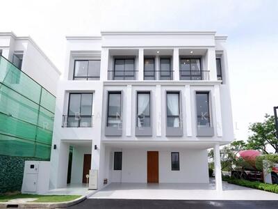 ขาย - Aerie Srinakarin-Krungthepkreetha : แอร์รี่ ศรีนครินทร์ - กรุงเทพกรีฑา, กรุงเทพ