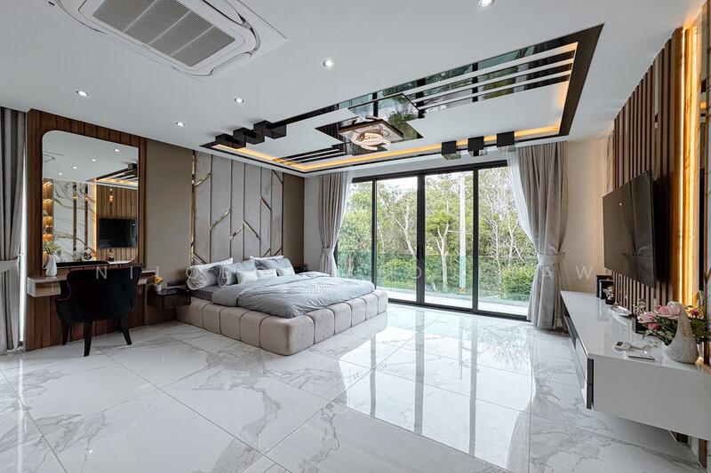 ขาย - สัมผัสความสง่างาม ความสะดวกสบาย และความเป็นส่วนตัวเหนือระดับ., ชลบุรี