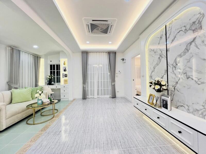 ขาย - บ้านเดี่ยวรีโนเวทใหม่ ใจกลางนาเกลือ, พัทยา