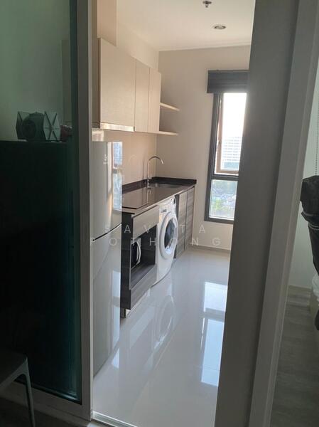 CENTRIC Ari Station, Bangkok, 27 Phahonyothin Road, Samsen Nai, Phaya Thai, Bangkok, 1 Bedroom, 28 sqm, Condo For Sale, by Savita Pothong, 60223821 - DDproperty.com