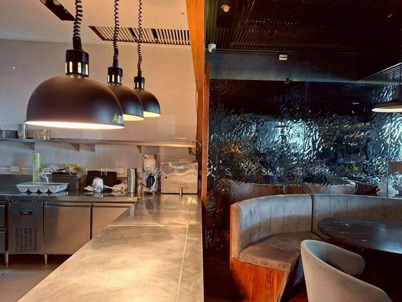 For Rent - Rooftop Restaurant, Asoke-Phrom Phong, Near BTS Asoke & Phrom Phong, Bangkok