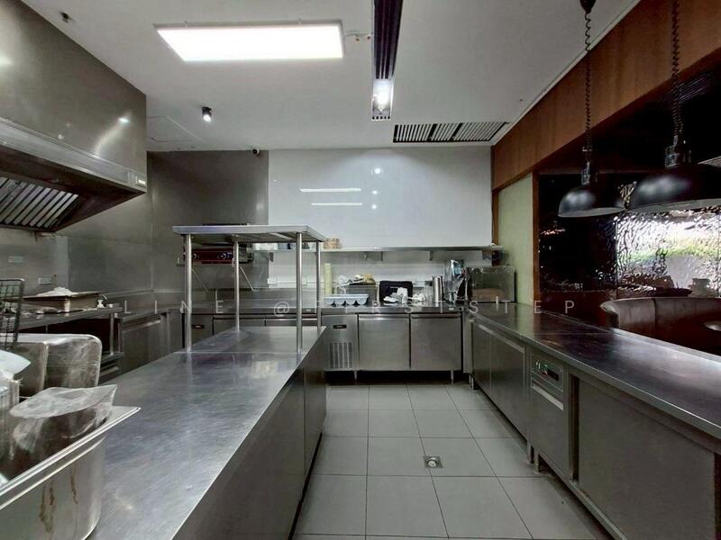For Rent - Rooftop Restaurant, Asoke-Phrom Phong, Near BTS Asoke & Phrom Phong, Bangkok