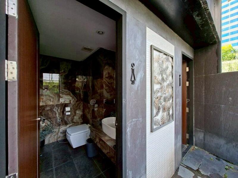 For Rent - Rooftop Restaurant, Asoke-Phrom Phong, Near BTS Asoke & Phrom Phong, Bangkok