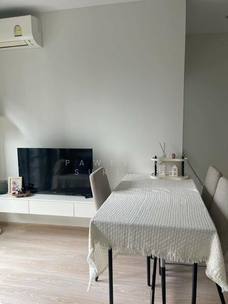 Noble Revolve Ratchada 2, Bangkok, 70 Soi Ratchadaphisek 10, Ratchadaphisek Road, Huai Khwang, Huai Khwang, Bangkok, 2 Bedrooms, 39 sqm, Condo For Rent, by Thawatchai Methawongworakul, 60224576 - DDproperty.com