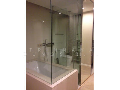 ขาย - The Room Sukhumvit 21 : เดอะ รูม สุขุมวิท 21, กรุงเทพ