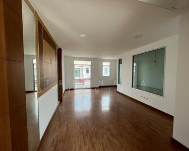 ขาย - ทาวน์เฮาท์ 3-ห้องนอน, กรุงเทพ