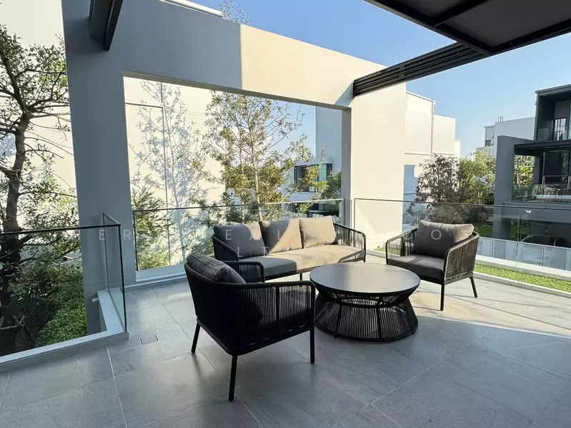 VIVE Krungthep Kreetha, Bangkok, Krungthep Kreetha Road, Saphan Sung, Saphan Sung, Bangkok, 4 Bedrooms, 421 sqm, Single Detached House For Rent, by Hero Realtor Co., Ltd., 60225283 - DDproperty.com