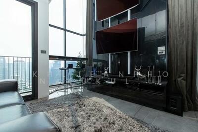 ขาย - HQ Thonglor by Sansiri : เฮชคิว บาย แสนสิริ, กรุงเทพ