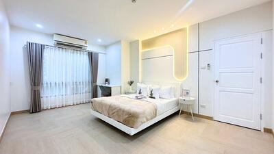 ขาย - Baan Klang Krung Resort (Ratchada 7) : บ้านกลางกรุงรีสอร์ท รัชดา ซอย7, กรุงเทพ