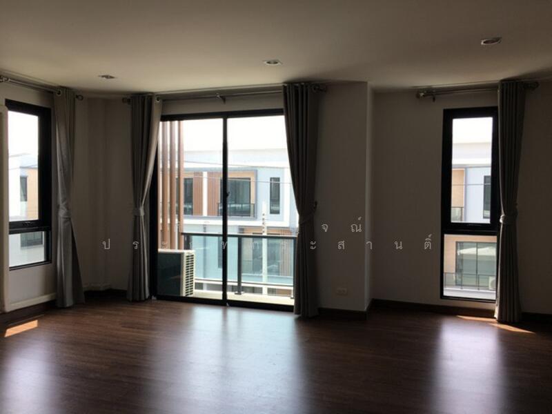 For Rent - เลขที่ 9 บางแก้ว บางพลี 10940, Samut Prakan