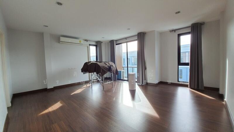 For Rent - เลขที่ 9 บางแก้ว บางพลี 10940, Samut Prakan
