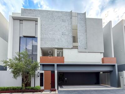 ขาย - BuGaan Krungthep Kreetha : บูก้าน กรุงเทพกรีฑา, กรุงเทพ