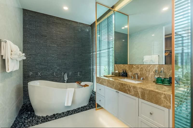 7S0178 Pool villa for sale 37,500,000 baht 4 bedroom 6 bathroom at rawai have fully furnished, Phuket, Rawai, Muang Phuket, Phuket, 4 Bedrooms, 470 sqm, Villa For Sale, by PK LIFE Property, 60227242 - DDproperty.com