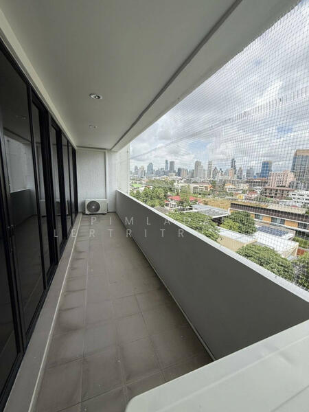 For Rent - The Royal Navin Tower, Bangkok