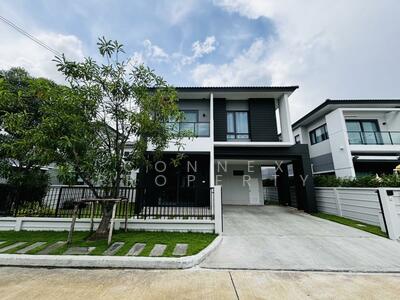 ขาย - Centro Ratchaphruek 345 : เซนโทร ราชพฤกษ์ 345, นนทบุรี