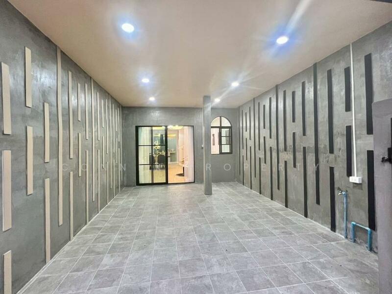 For Sale - Baan Reuanthong Niwet, Bangkok