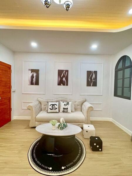 For Sale - Baan Reuanthong Niwet, Bangkok