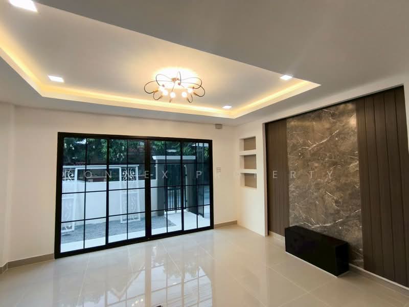 Baan Rattawan 2 : บ้านรัตวรรณ 2, ปทุมธานี, ซอย หมู่บ้านรัตวรรณ 2, ลาดสวาย, ลำลูกกา, ปทุมธานี, 208 ตร.ม., บ้านเดี่ยว ขาย, โดย Connex Property, 60227379 - DDproperty.com