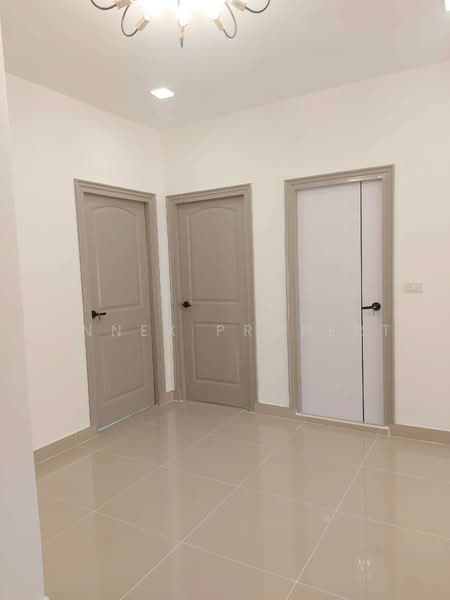 Baan Rattawan 2, Pathum Thani, Soi Rattawan Village 2, Lat Sawai, Lam Luk Ka, Pathum Thani, 5 Bedrooms, 208 sqm, Single Detached House For Sale, by Connex Property, 60227379 - DDproperty.com